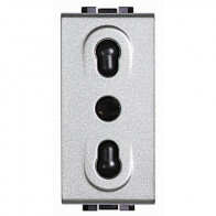 light tech - presa 2P+T 10/16A bipasso BTICINO NT4180
