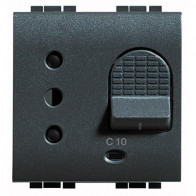 Offerta per  living int - presa sicura magnetot 2P+T 10A BTICINO L4311/10