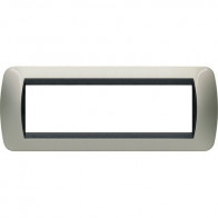 Offerta per  living int - placca 7 posti titanio chiaro BTICINO L4807TC